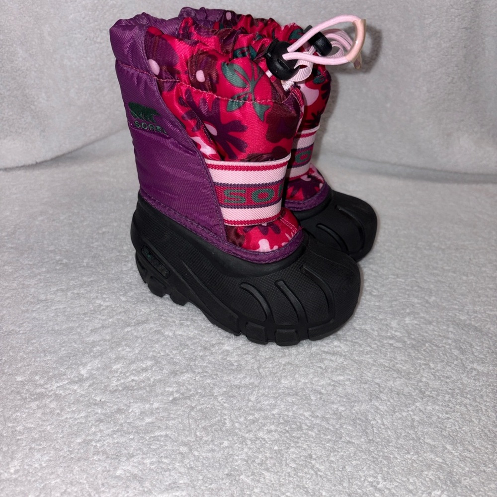 Sorel cub winter snow pink purple floral boot size 6